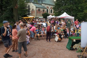 slavnosti22_03